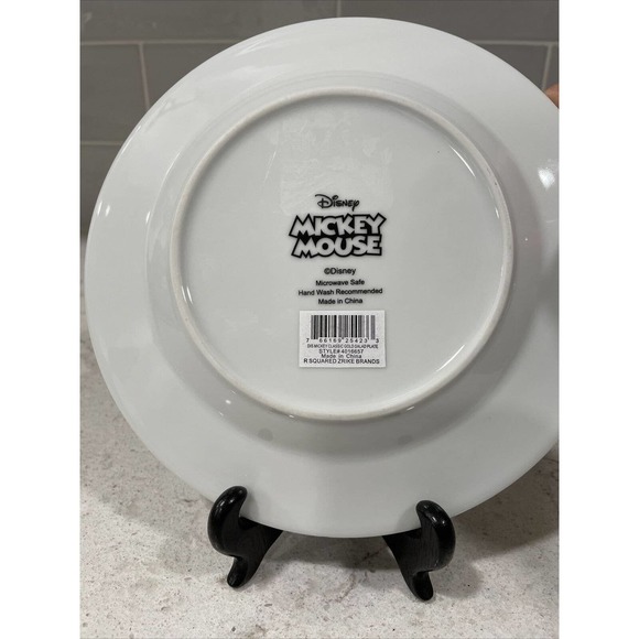 MICKEY MOUSE CLASSIC GOLD 8” Salad Plate Gold Heads Rim Bone China Dinner ware - Picture 3 of 7